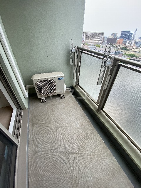 21/30 バルコニー