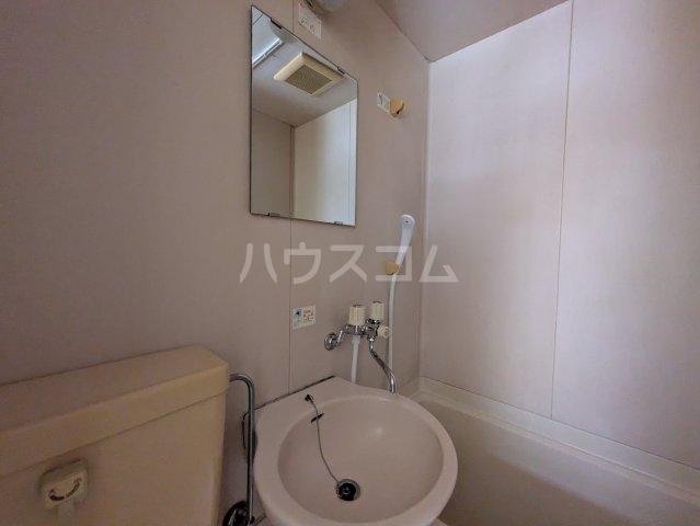 13/30 洗面