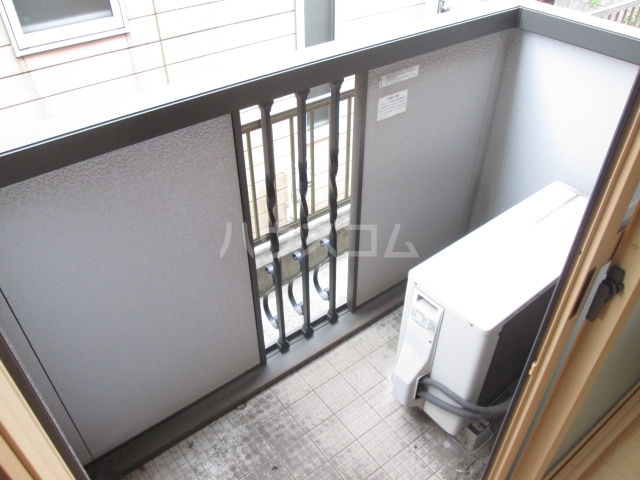 20/27 バルコニー