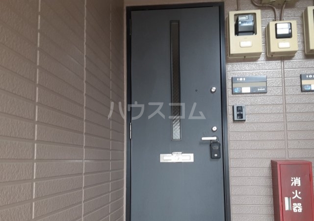 19/22 エントランス