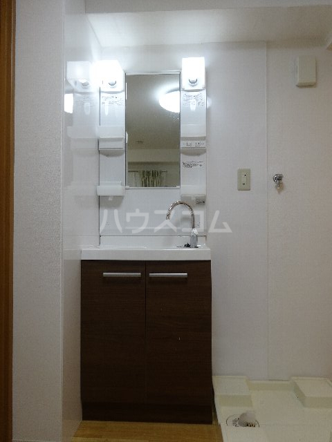 16/30 洗面