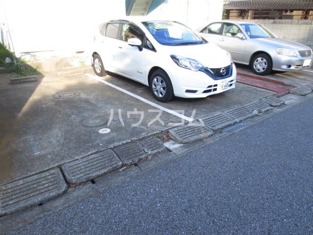 28/29 駐車場