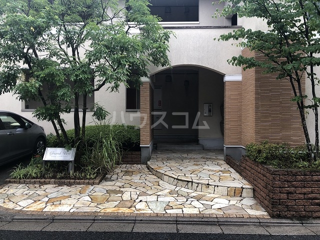 21/24 エントランス