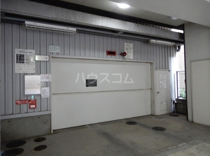17/22 駐車場