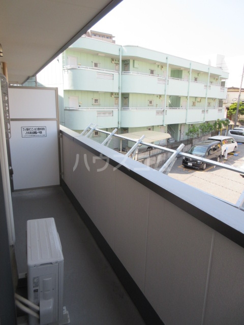 21/30 バルコニー