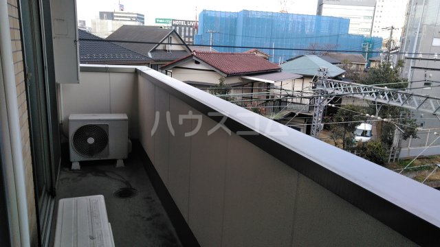 14/27 バルコニー