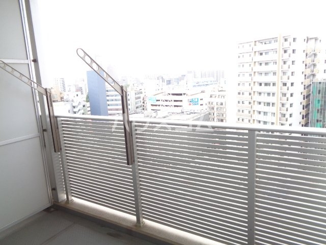 15/23 バルコニー