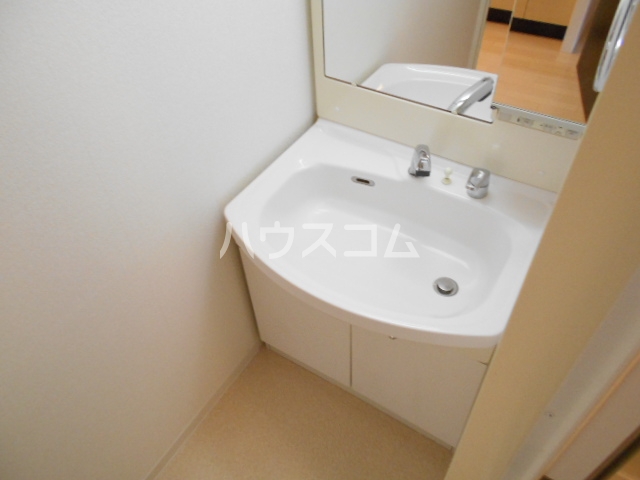 13/30 洗面