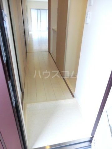13/30 玄関