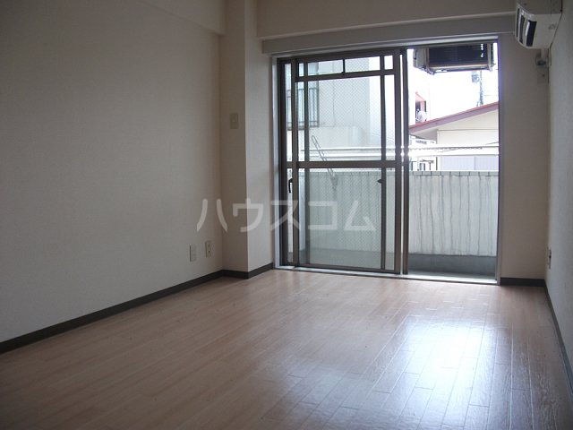 4/23 リビング/ダイニング