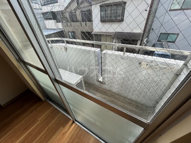 19/30 バルコニー