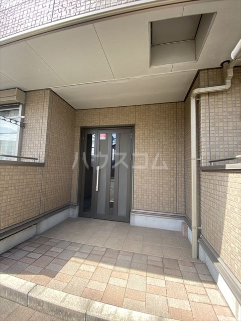 15/21 エントランス