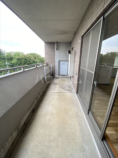 19/30 バルコニー