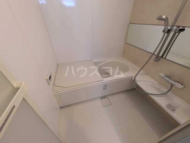 18/30 浴室