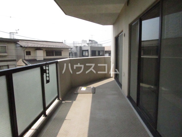 18/26 バルコニー