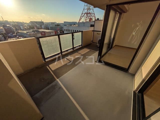 26/30 バルコニー