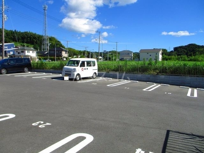 3/4 駐車場