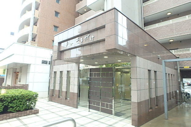 21/29 エントランス