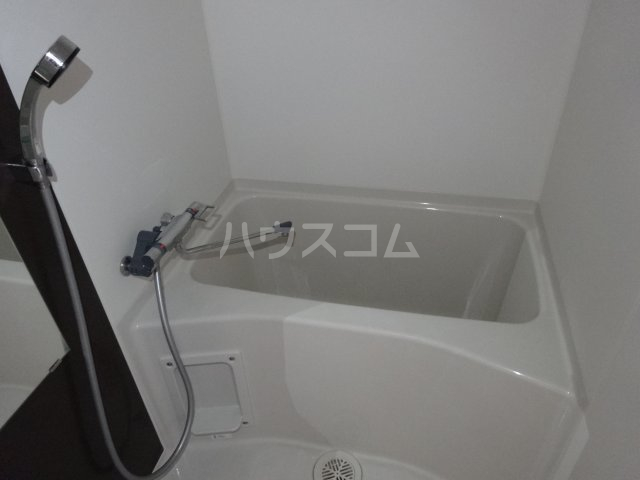 14/30 浴室