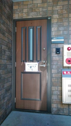 2/7 エントランス