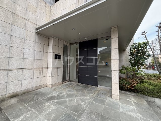 29/30 エントランス