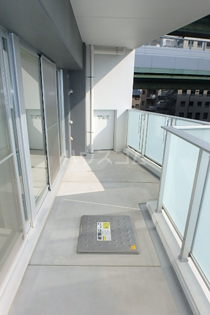 17/26 バルコニー