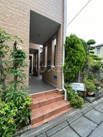 29/30 エントランス