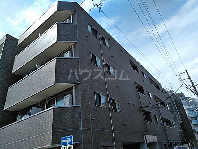 2/4 外観