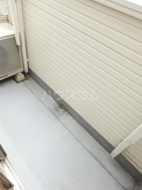 20/30 バルコニー