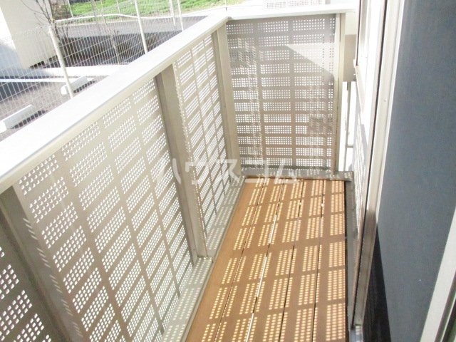 18/30 バルコニー