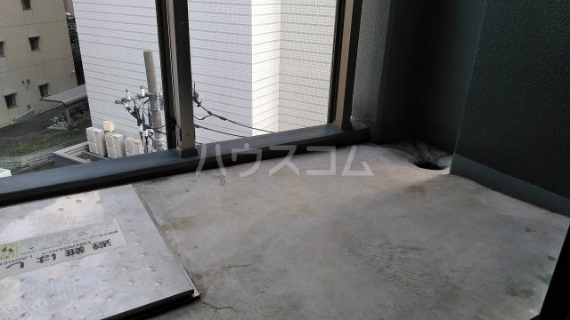 20/30 バルコニー