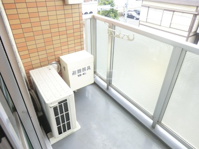 20/28 バルコニー