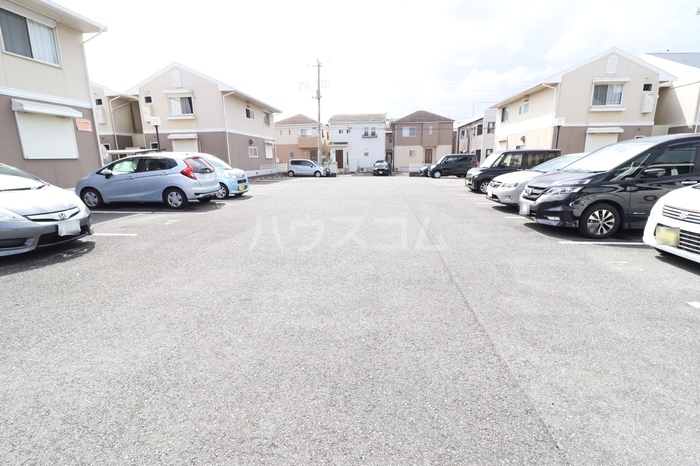 15/21 駐車場