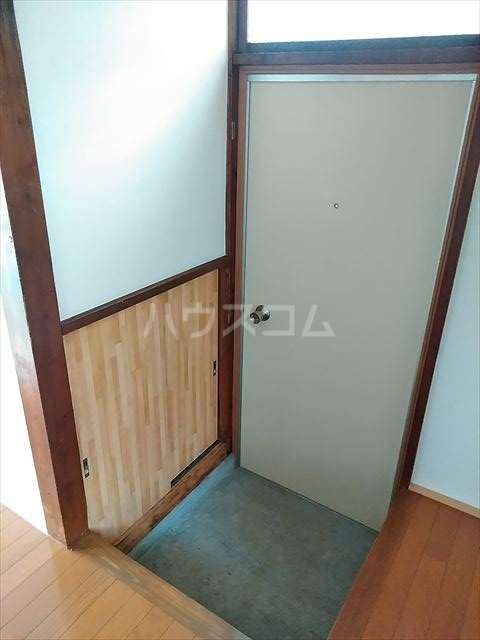 15/30 玄関
