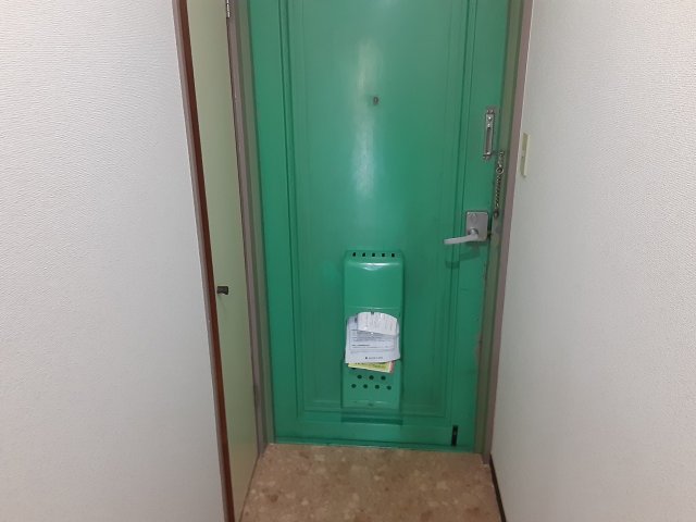 13/30 玄関