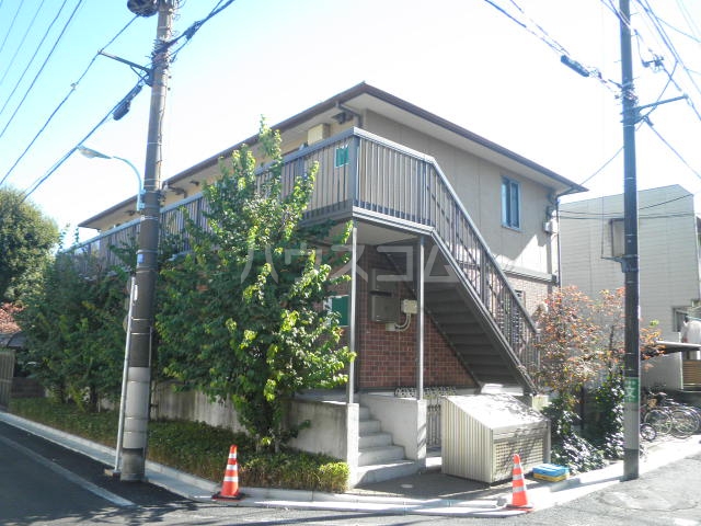 19/25 エントランス