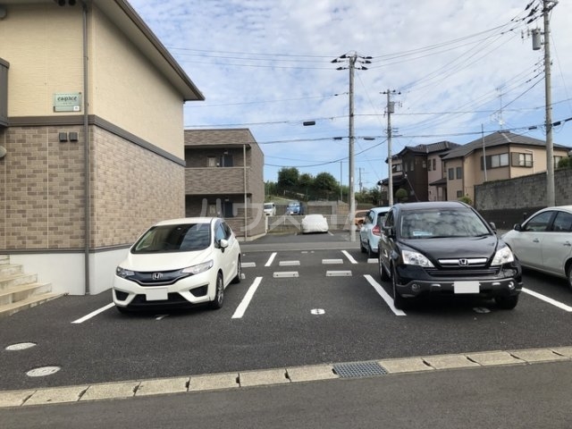 16/19 駐車場
