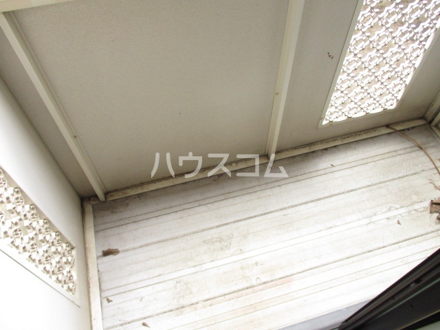 21/27 バルコニー