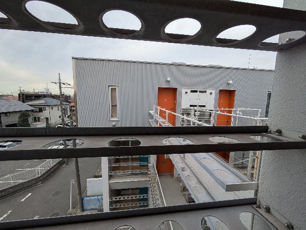 17/26 バルコニー