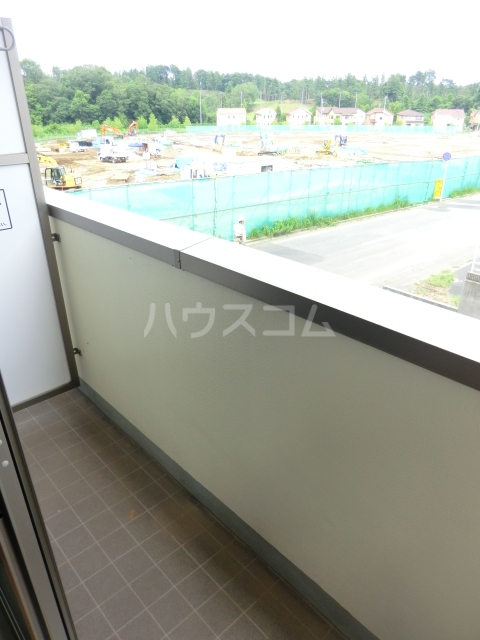 16/25 バルコニー