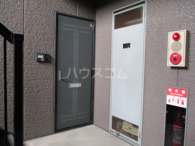 24/26 エントランス