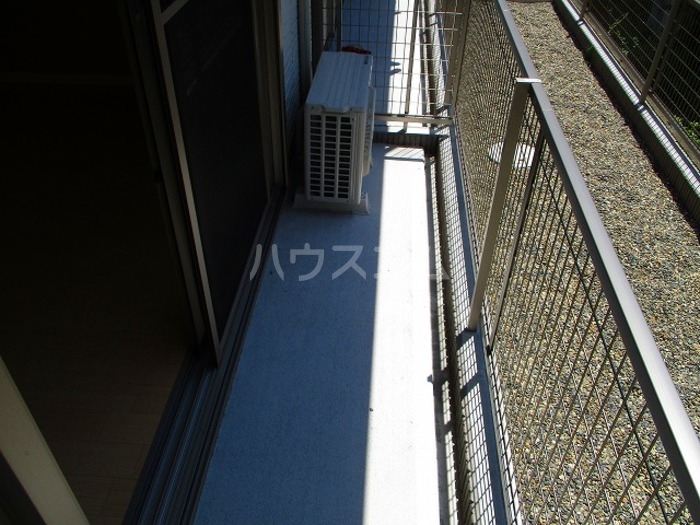 13/19 バルコニー