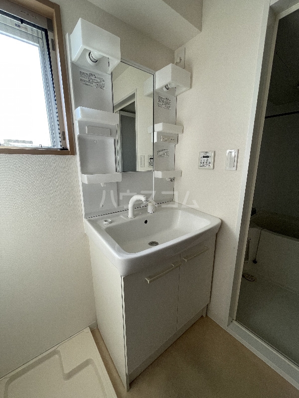 13/30 洗面