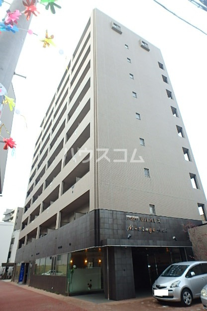 22/30 エントランス