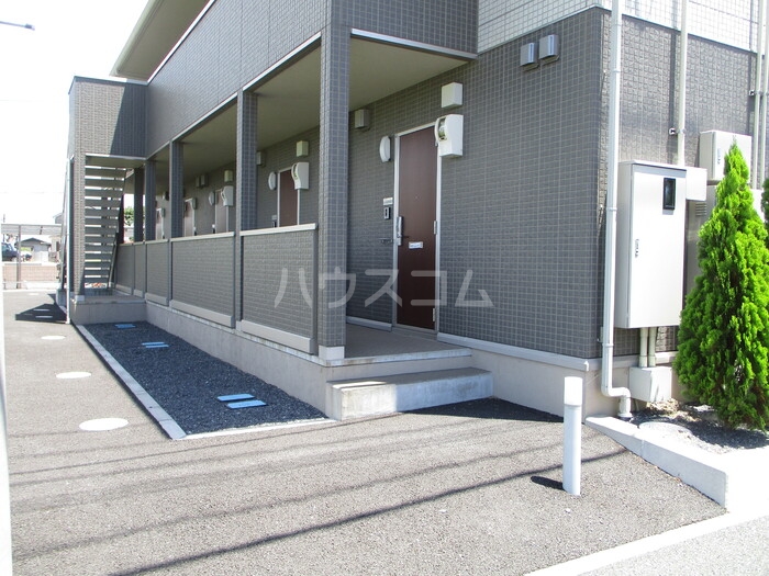 15/18 エントランス