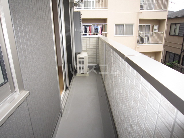 18/30 バルコニー