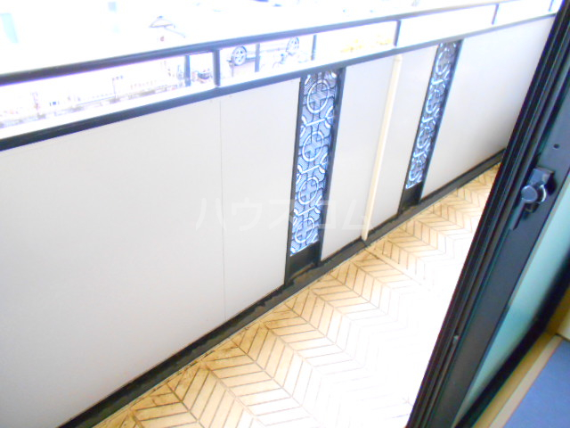 19/30 バルコニー