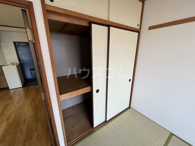 14/30 収納