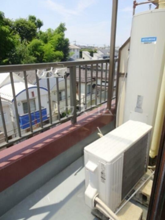 13/21 バルコニー