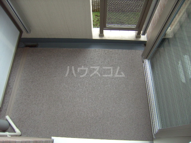 13/27 バルコニー